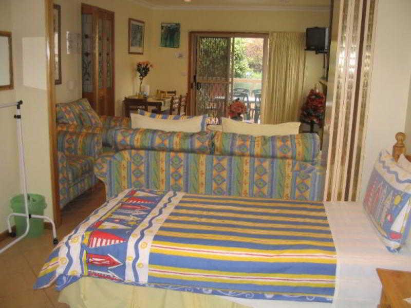 Angela'S Beach Stays Apollo Bay Exterior foto