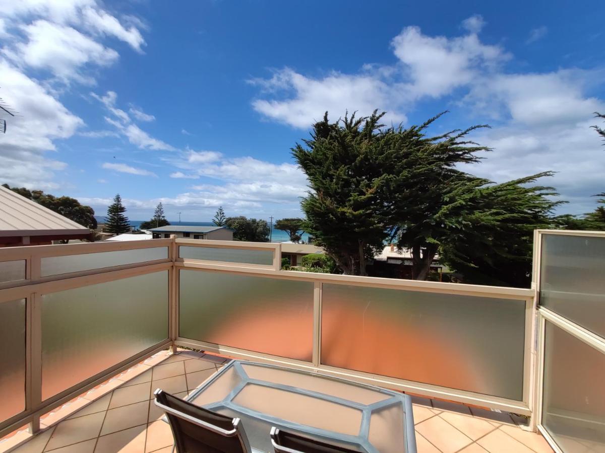 Angela'S Beach Stays Apollo Bay Exterior foto